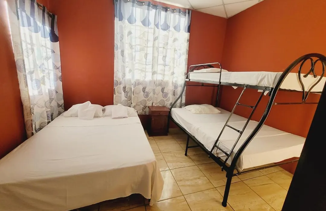 Villalobos Hotel Managua-1